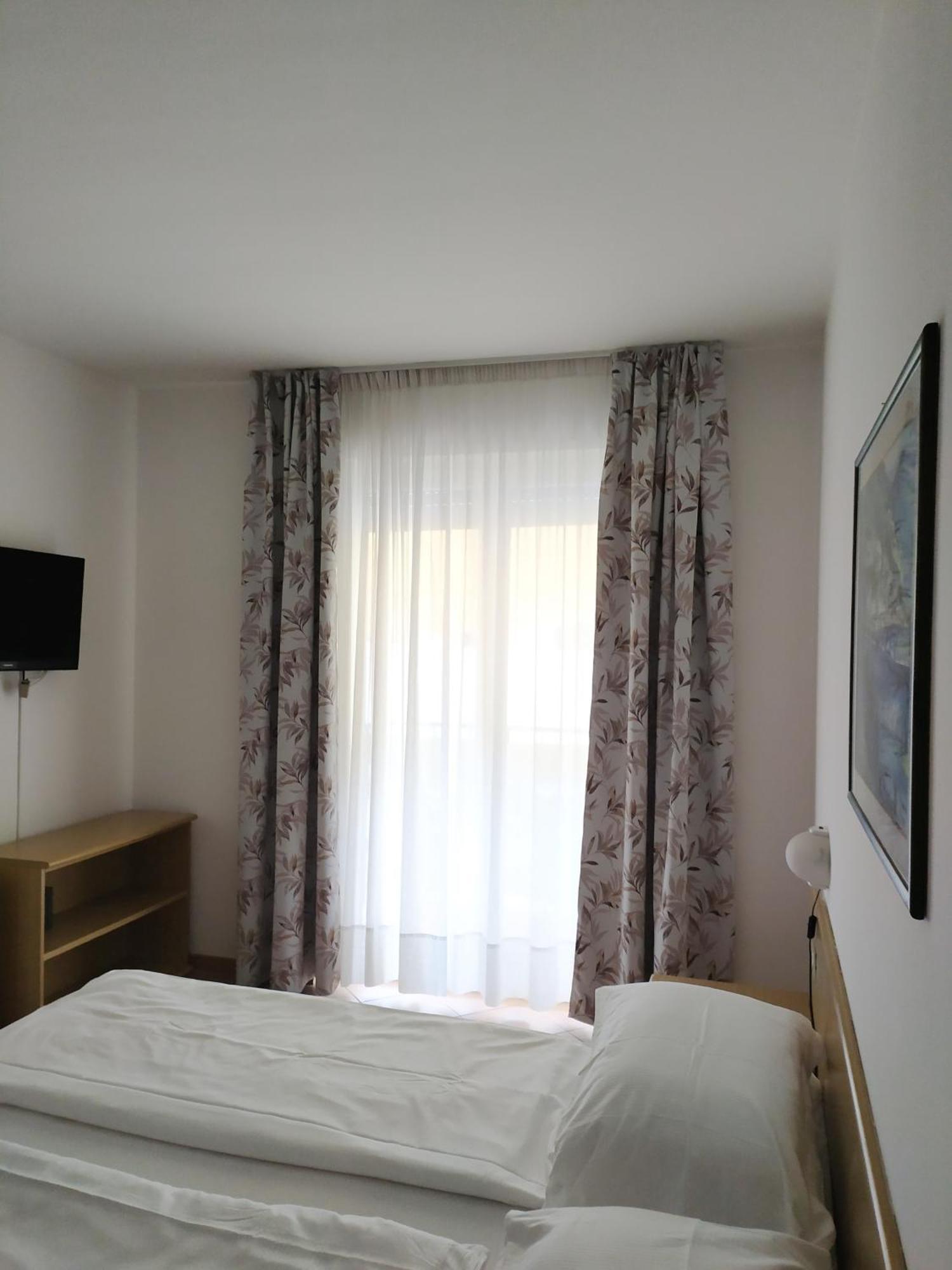 New Garden Hotel Torbole Sul Garda Екстериор снимка